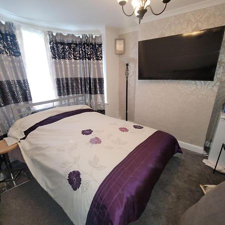 Kosy Roomz Welling Esterno foto