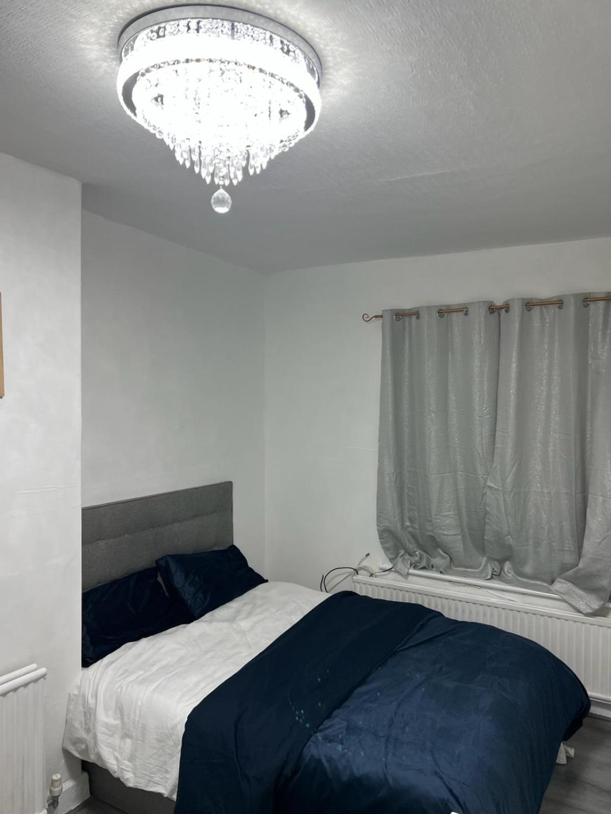 Kosy Roomz Welling Esterno foto